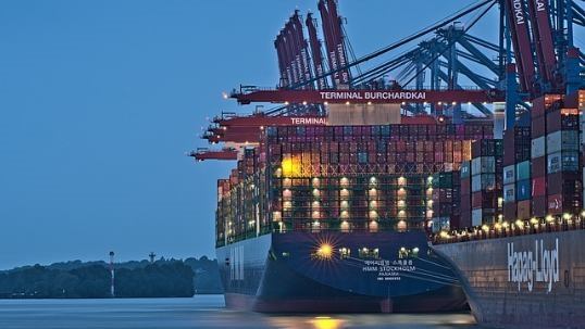 kereskedő és webáruházi technikus